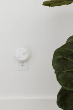 CB + Pura Smart Home Volcano Diffuser Kit