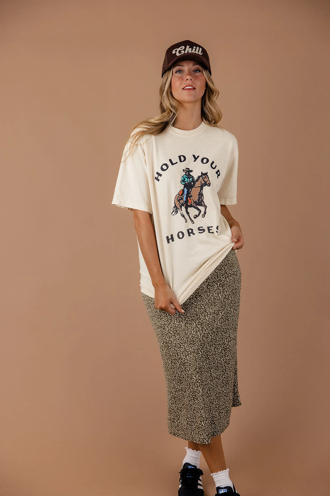 Hold Your Horses Graphic Tee - Image 6