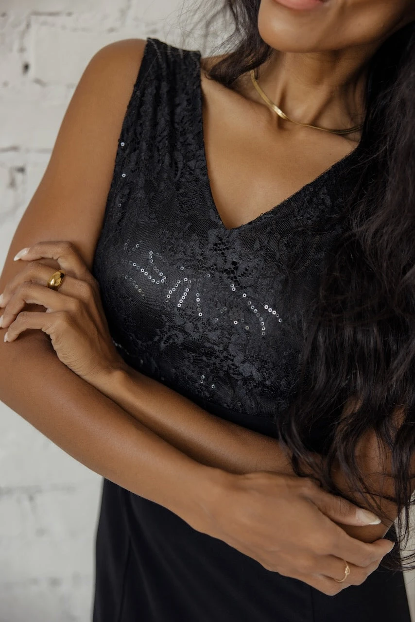 SALT Gala Timeless Sequin Detail Dress - Image 8