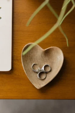 That’s Amore Mango Wood Heart-Shaped Dish