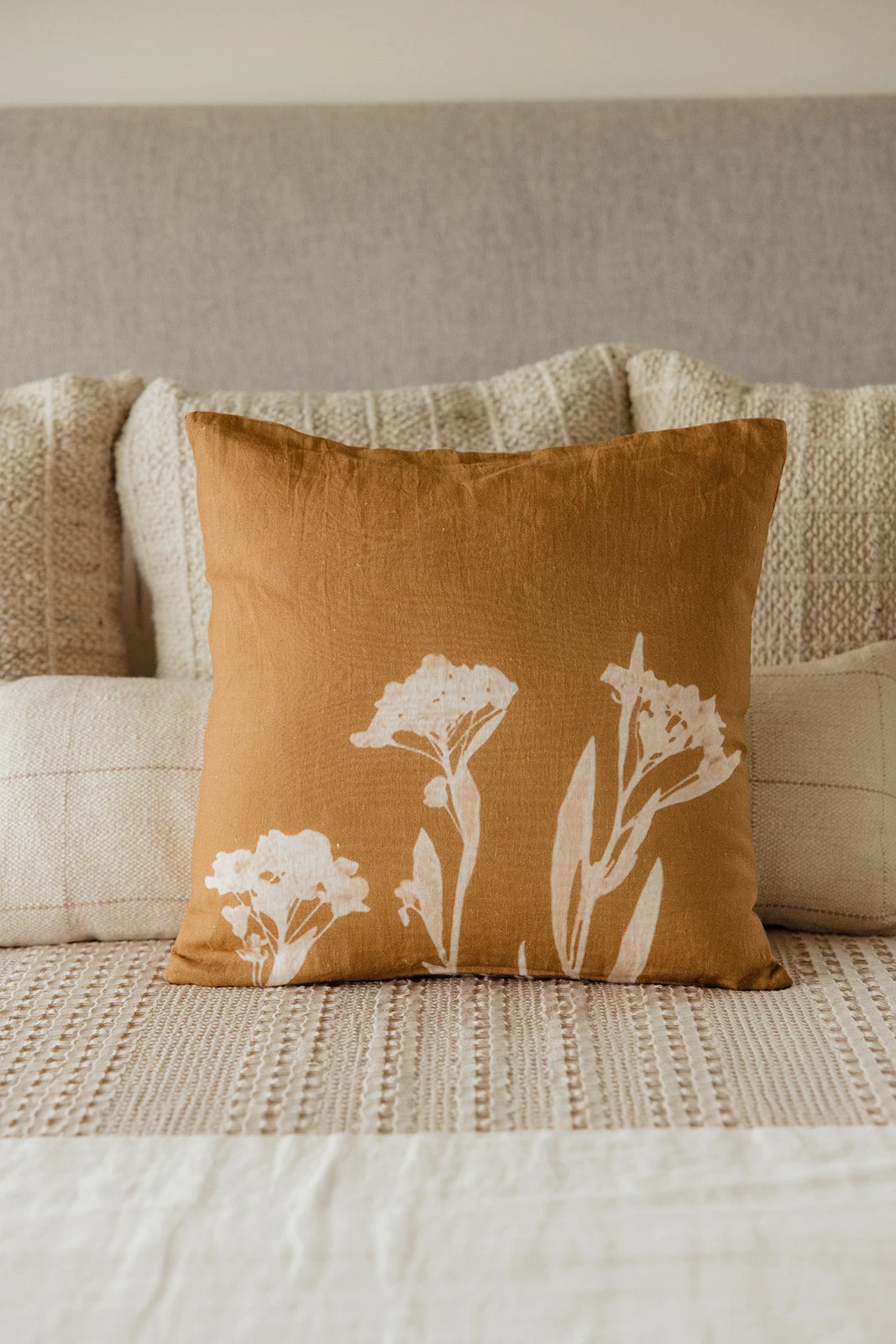 Robin Printed Floral Pillow - Image 3