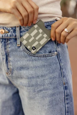 Scout Elastic Wallet