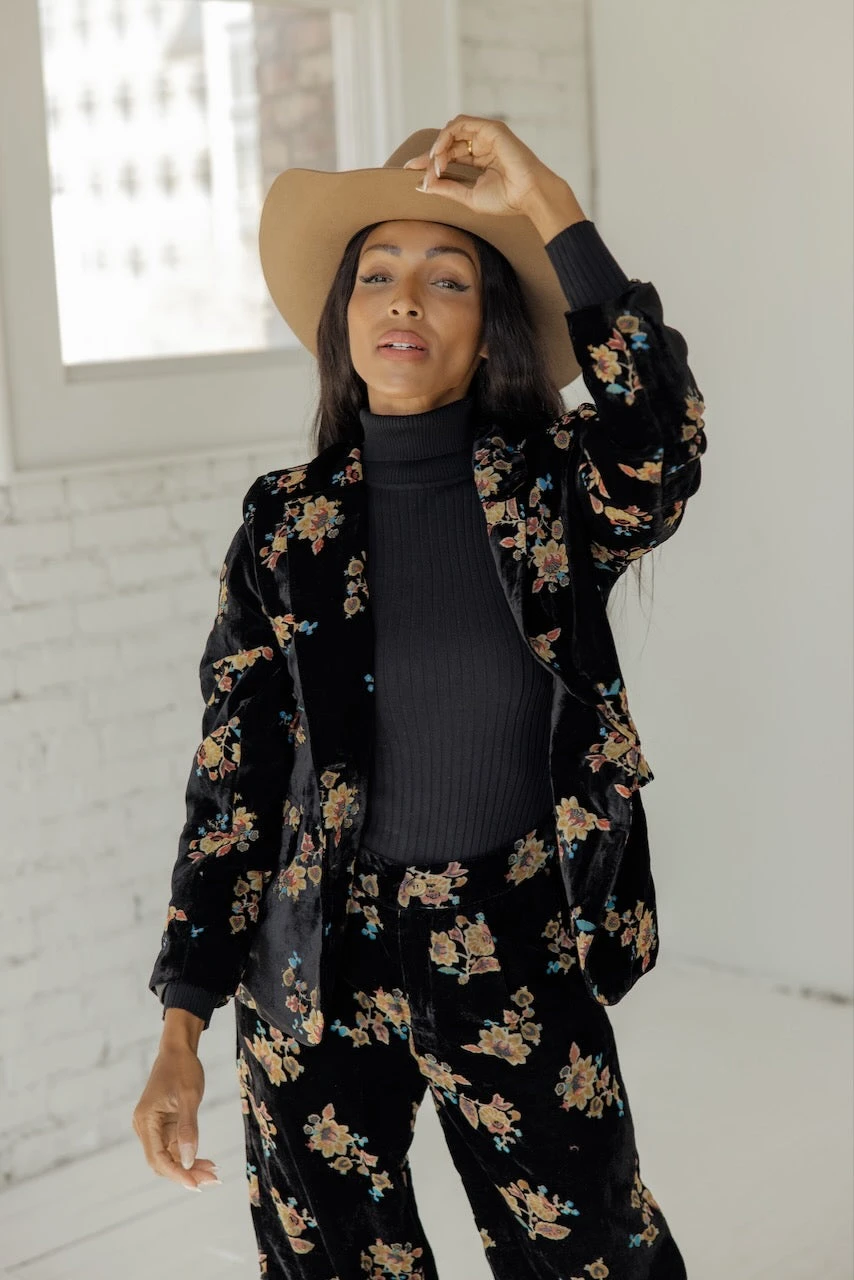 Crowd Of Thousands Floral Blazer - Image 7