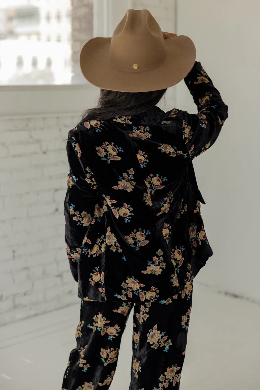 Crowd Of Thousands Floral Blazer - Image 10