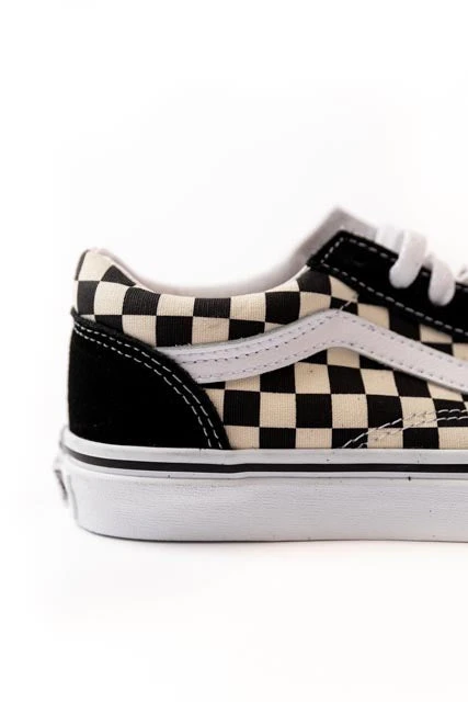 Kids Old Skool Checkered Vans - Image 5
