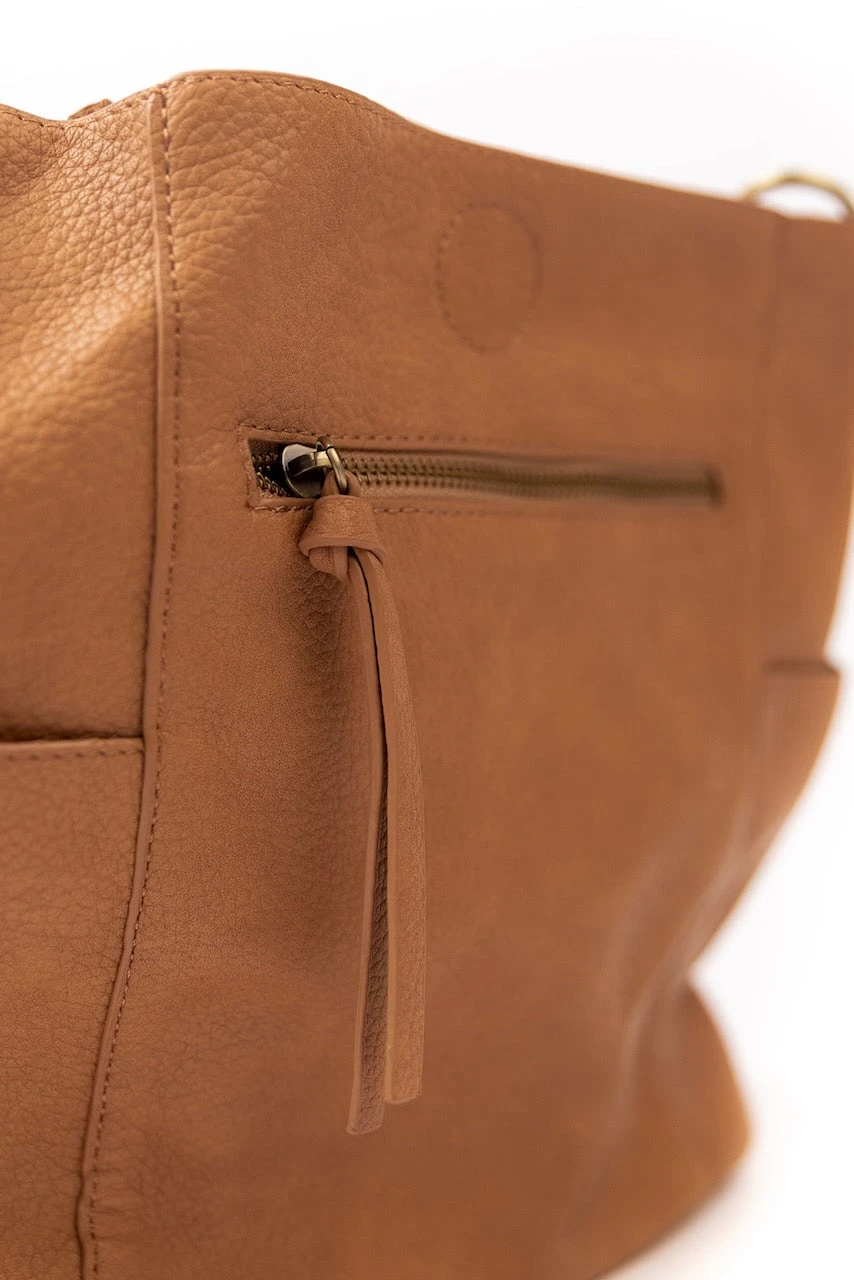 Kayleigh Side Pocket Bucket Bag - Image 10